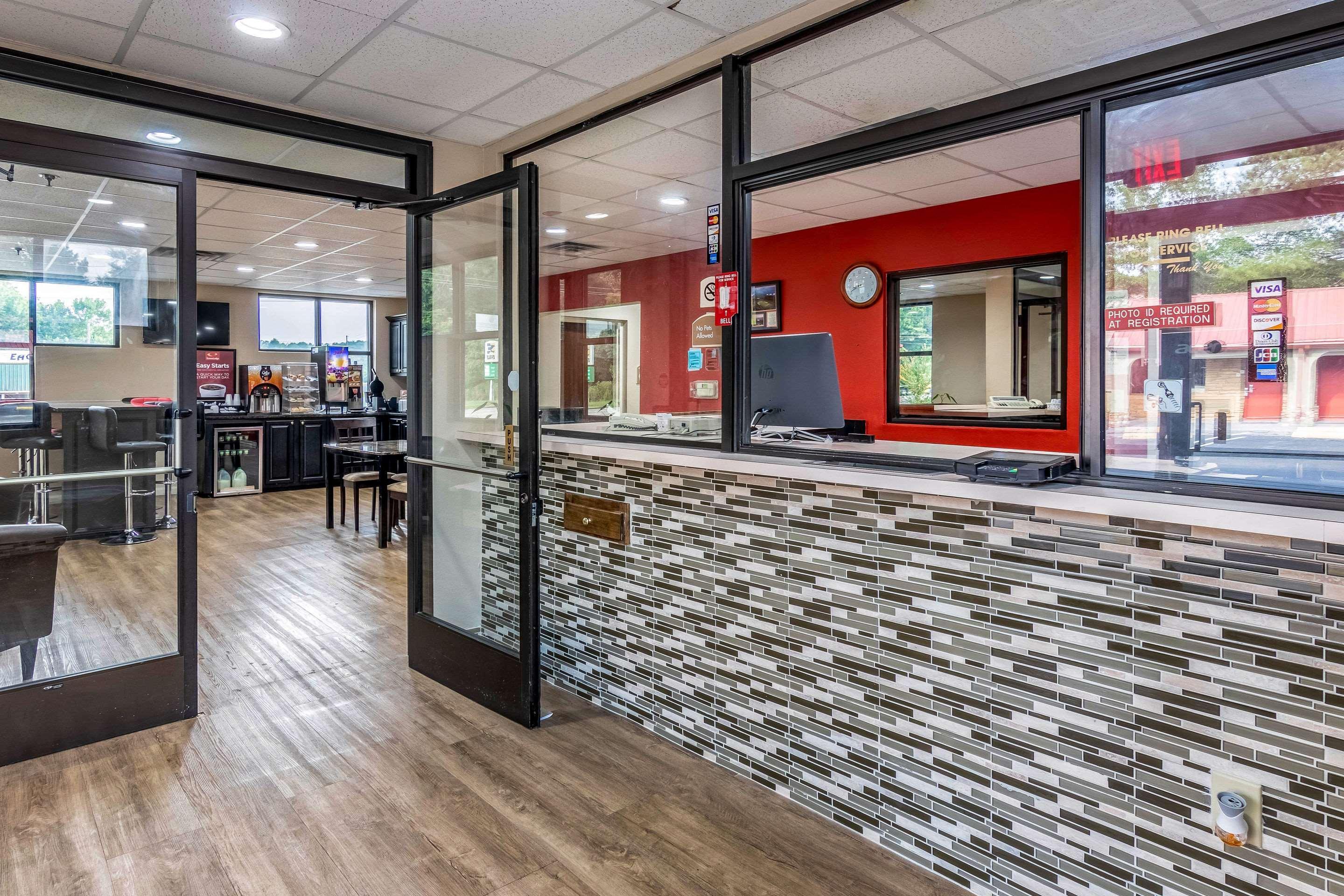 Americas Best Value Inn Opelika Exteriér fotografie