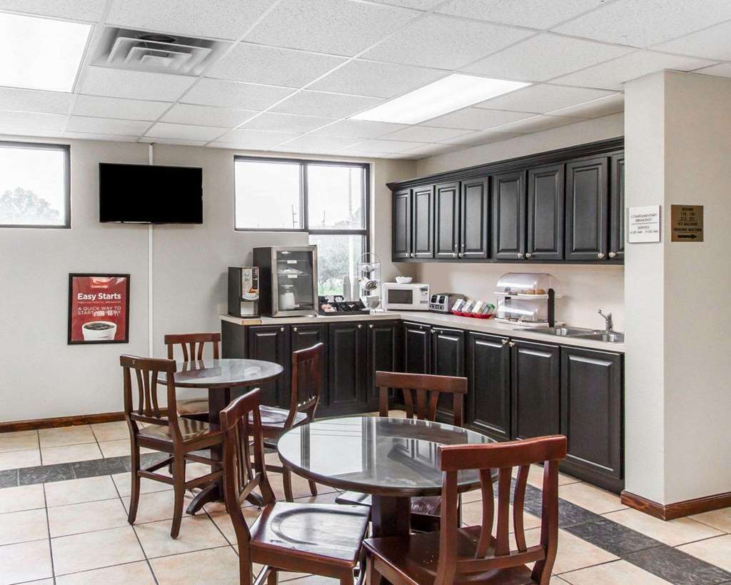 Americas Best Value Inn Opelika Restaurace fotografie